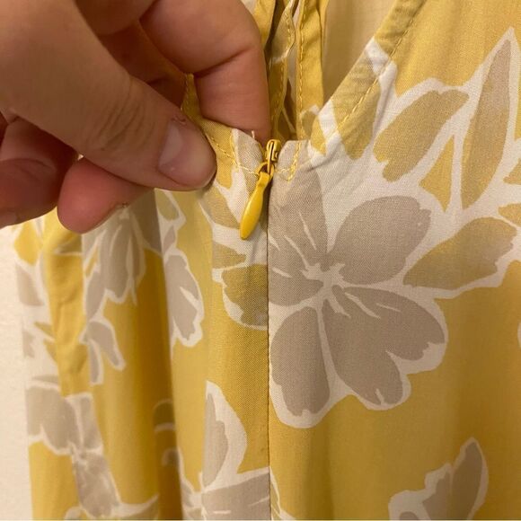 Cupshe Amelie Floral Tie Back Slip‎ Dress yellow floral sun rayon Large - Picture 8 of 13